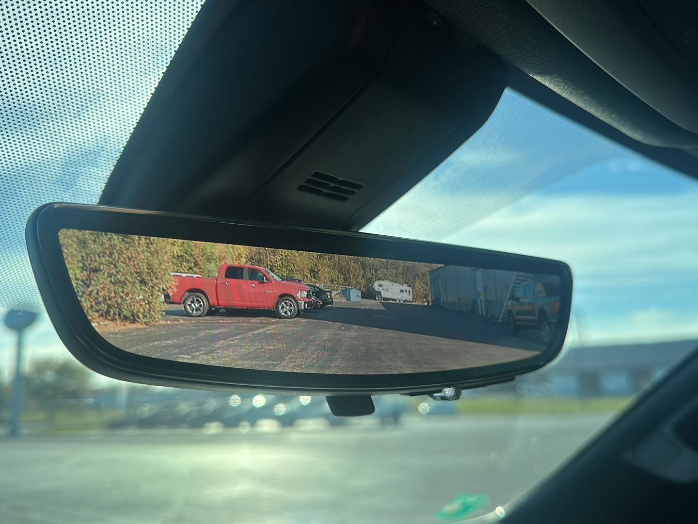 Used 2021 Chevrolet Tahoe High Country w/ Premium Package image 26