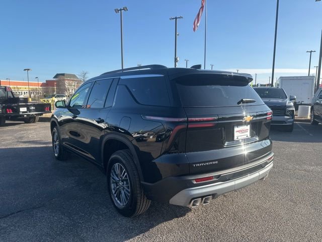 New 2026 Chevrolet Traverse LT w/ Driver Confidence Package FWD image 5