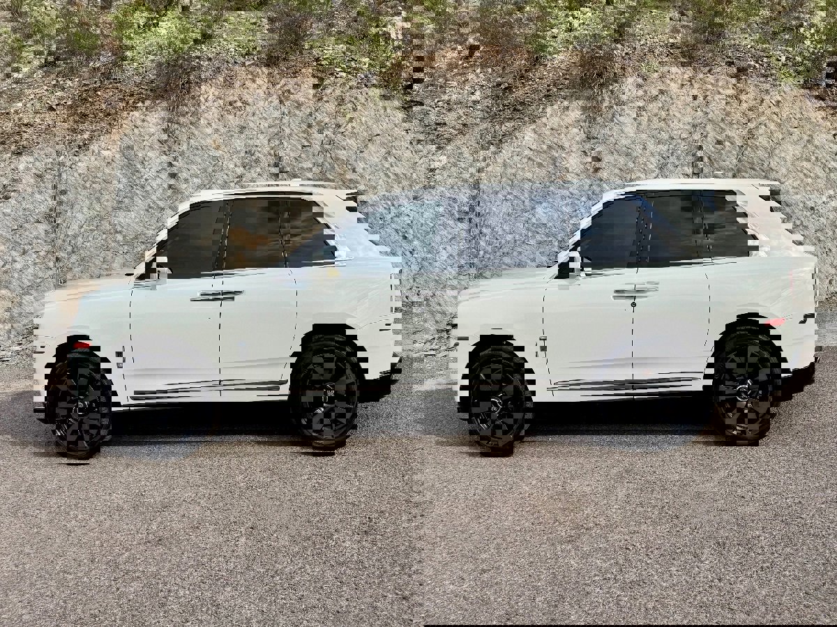 Used 2020 Rolls-Royce Cullinan image 8