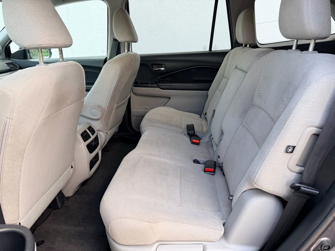 Used 2016 Honda Pilot LX image 13