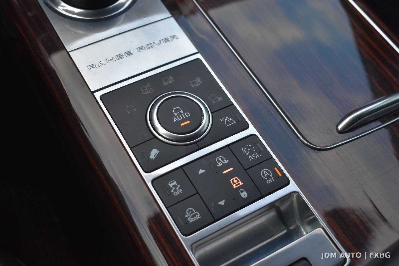 Used 2016 Land Rover Range Rover Supercharged image 33