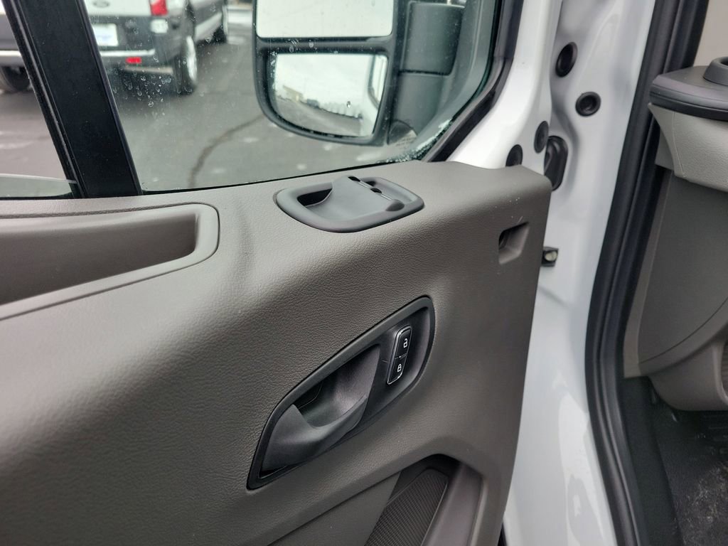 New 2026 Ford Transit 250 148 Medium Roof image 20