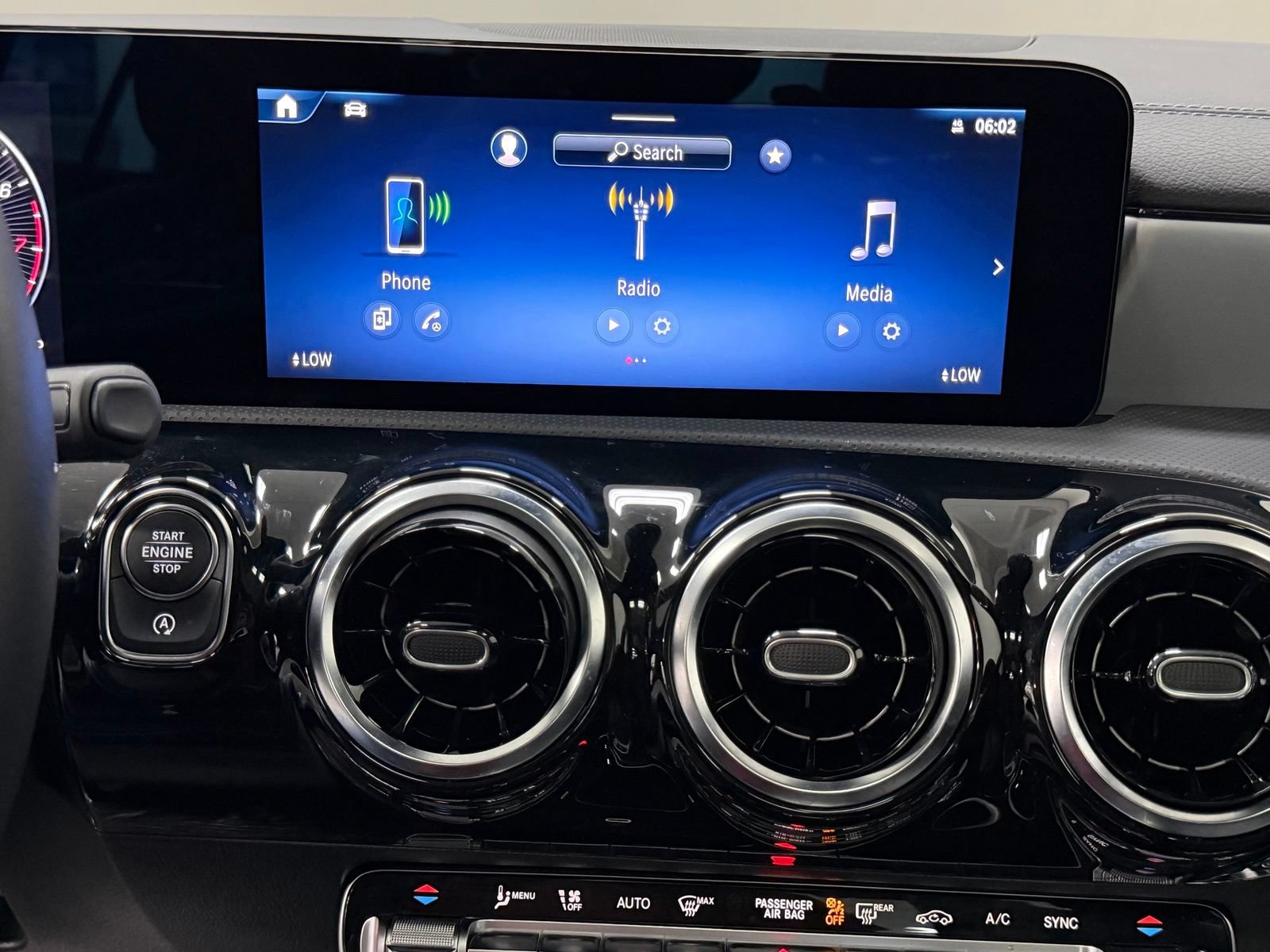 Certified 2026 Mercedes-Benz CLA 250 image 33