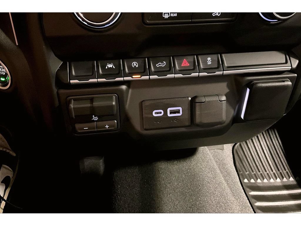 New 2026 Chevrolet Silverado 1500 Custom AWD/4WD image 35