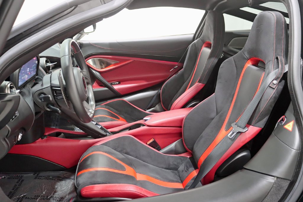 Used 2018 McLaren 720S Performance RWD image 38