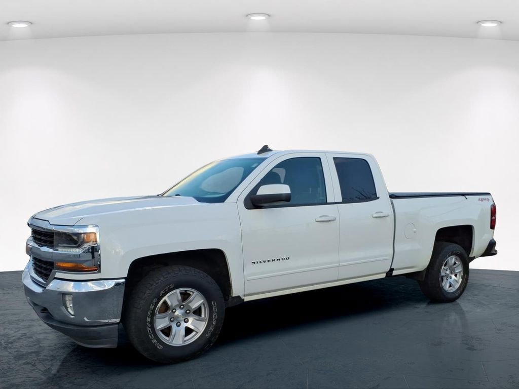 Used 2017 Chevrolet Silverado 1500 LT w/ All Star Edition image 5