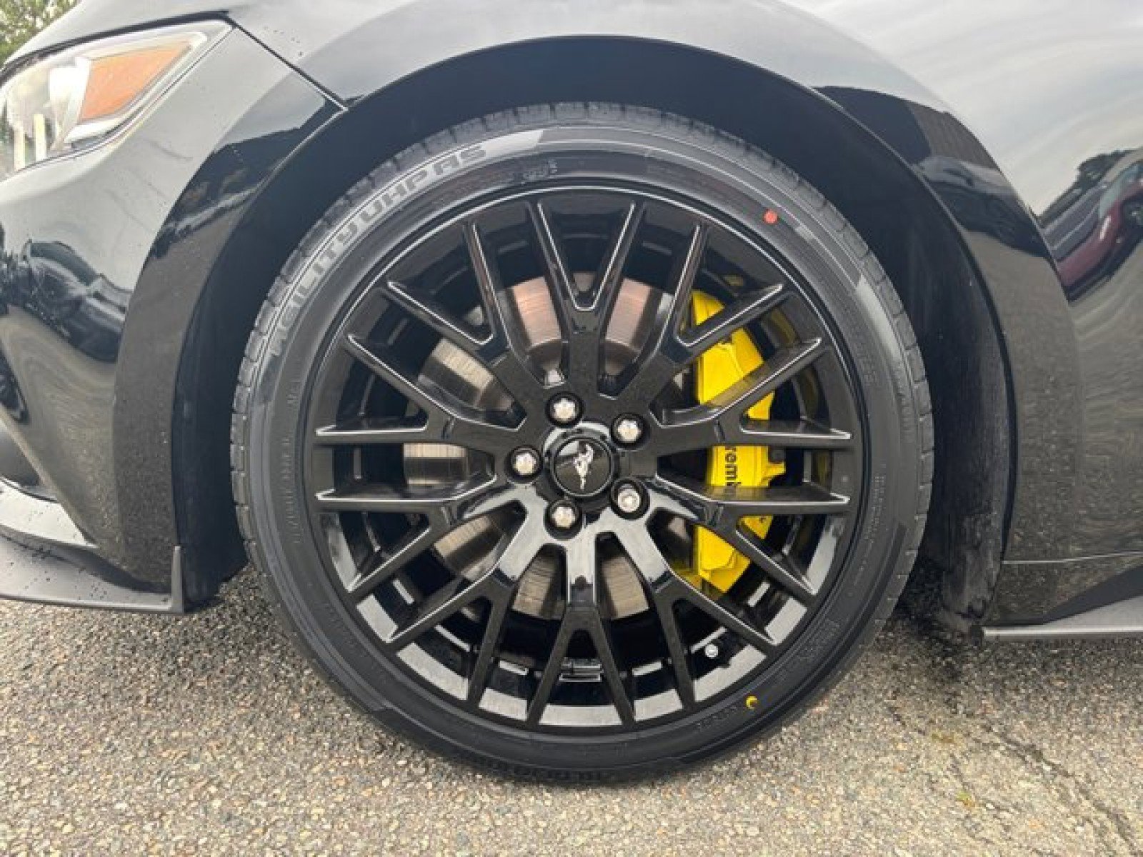 Used 2015 Ford Mustang GT Premium w/ GT Performance Package image 10