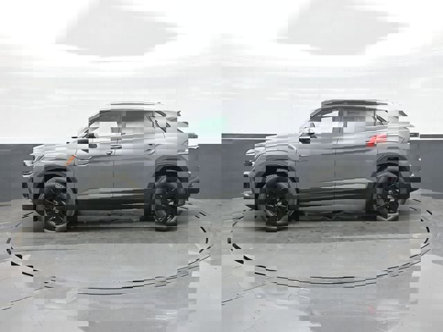 New 2026 Volkswagen Atlas Cross Sport SE image 4