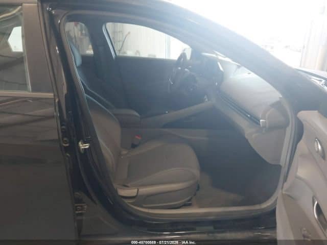 Used 2021 Hyundai Elantra SE FWD image 5