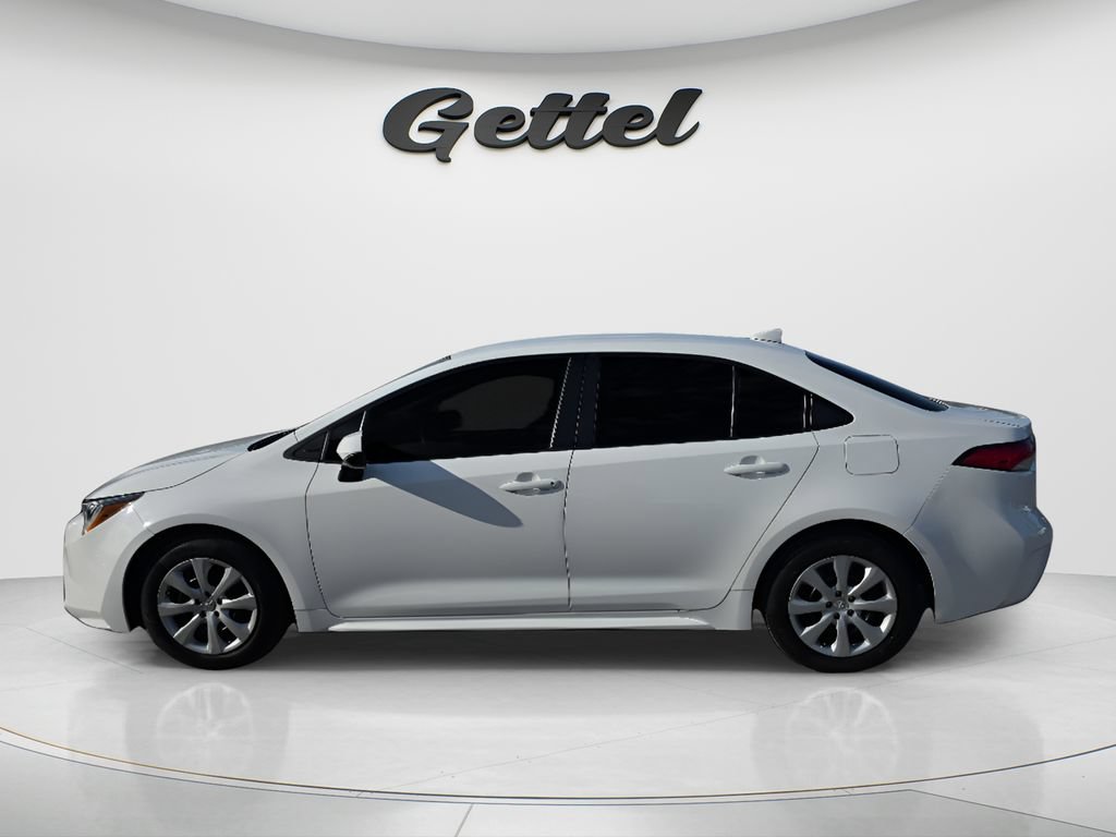 Used 2022 Toyota Corolla LE FWD image 8