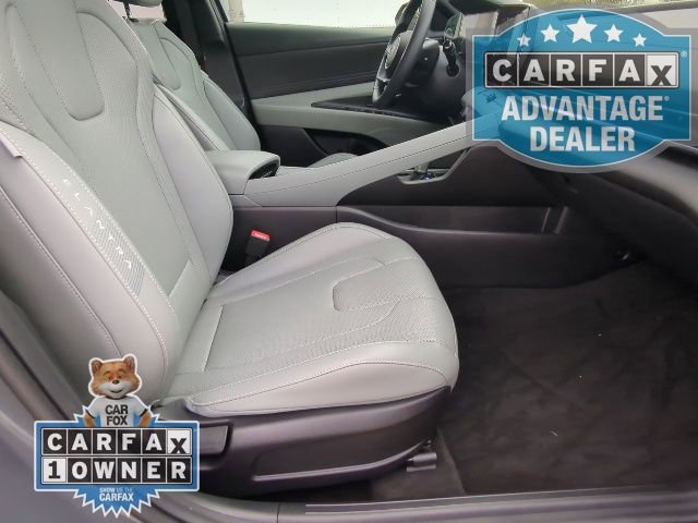 Used 2024 Hyundai Elantra Limited image 25