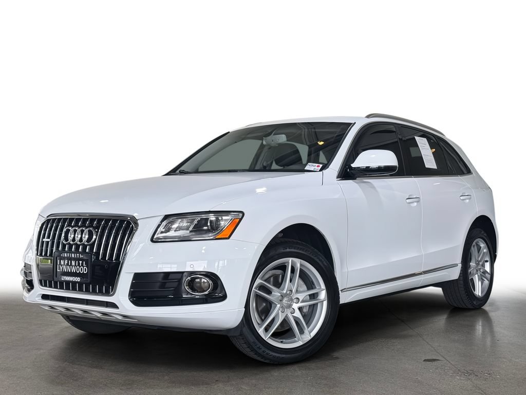 Used 2017 Audi Q5 2.0T Premium Plus w/ Technology Package AWD/4WD image 1