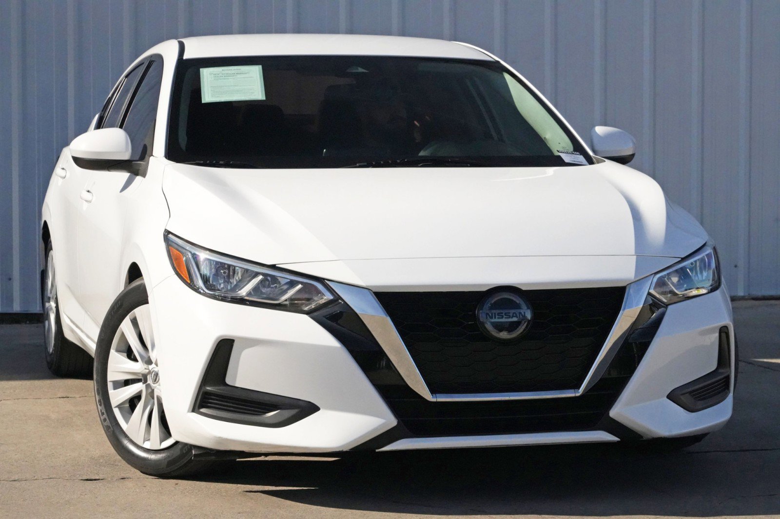 Used 2020 Nissan Sentra S image 2