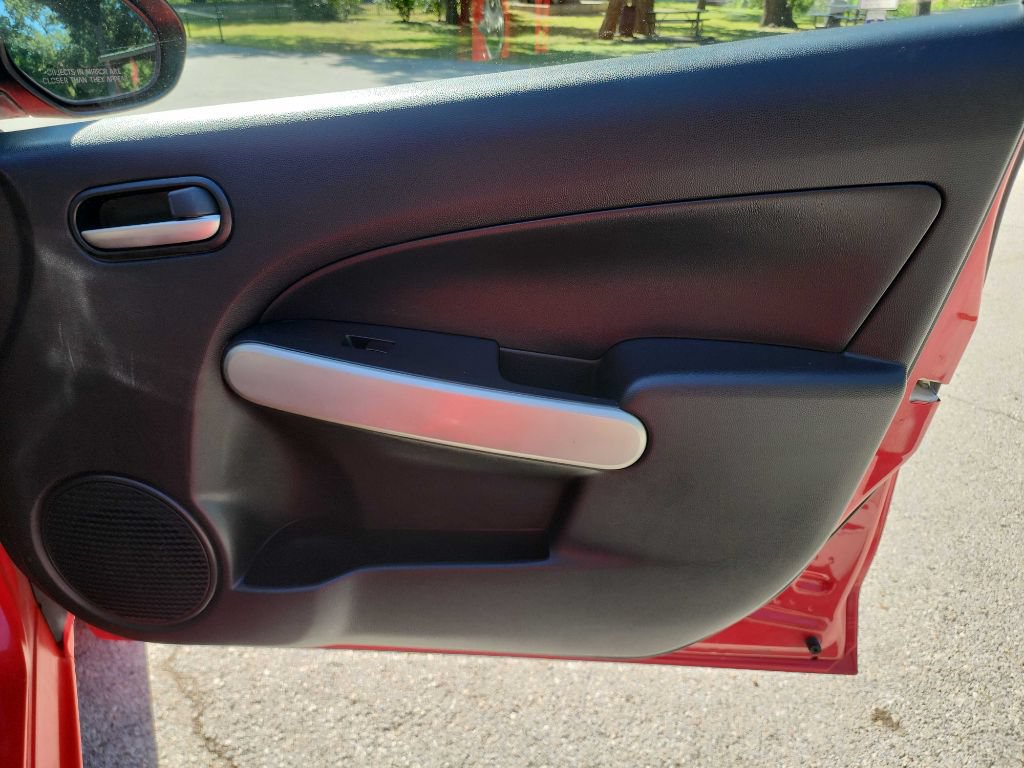 Used 2011 MAZDA MAZDA2 Sport FWD image 24