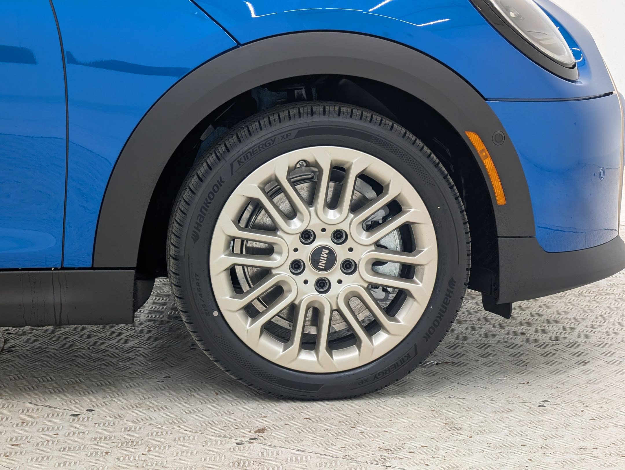 New 2026 MINI Cooper S image 12