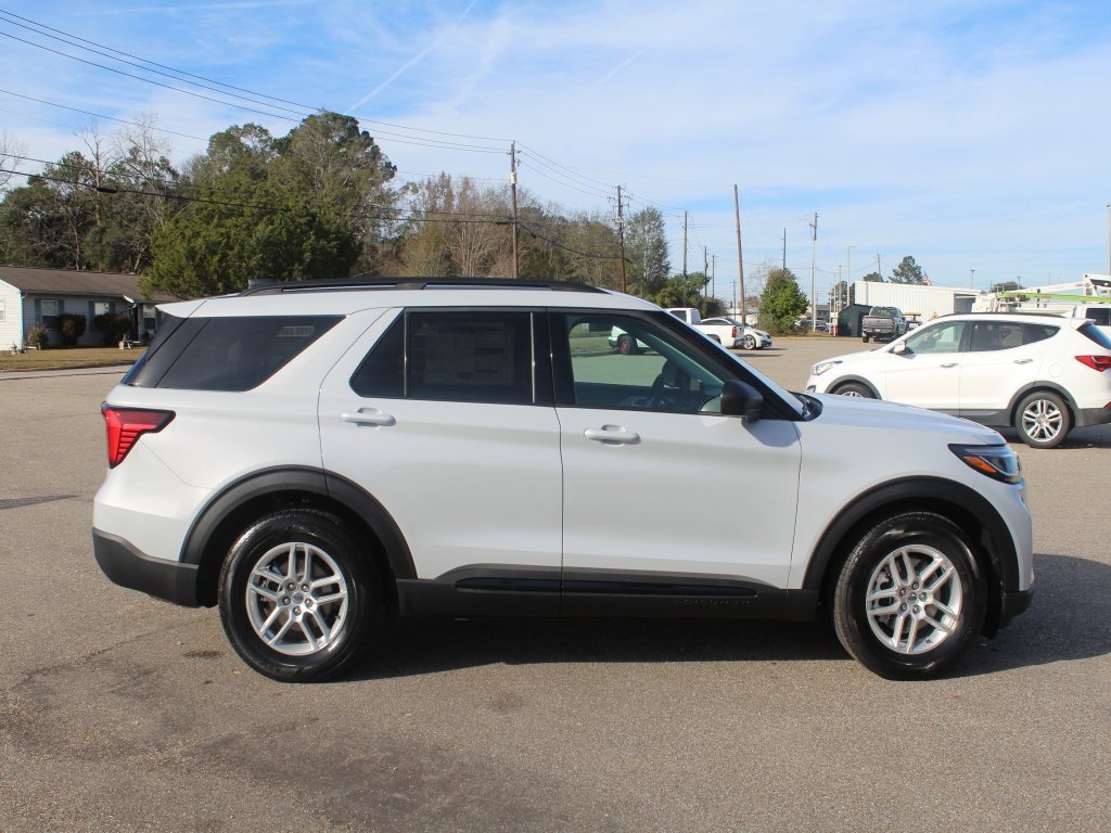 New 2026 Ford Explorer Active w/ Active Comfort Package image 9
