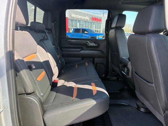 Used 2025 GMC Sierra 2500 AT4 w/ AT4 Premium Plus Package image 19