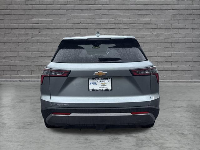 New 2026 Chevrolet Equinox LT w/ Safety and Technology Package FWD image 6