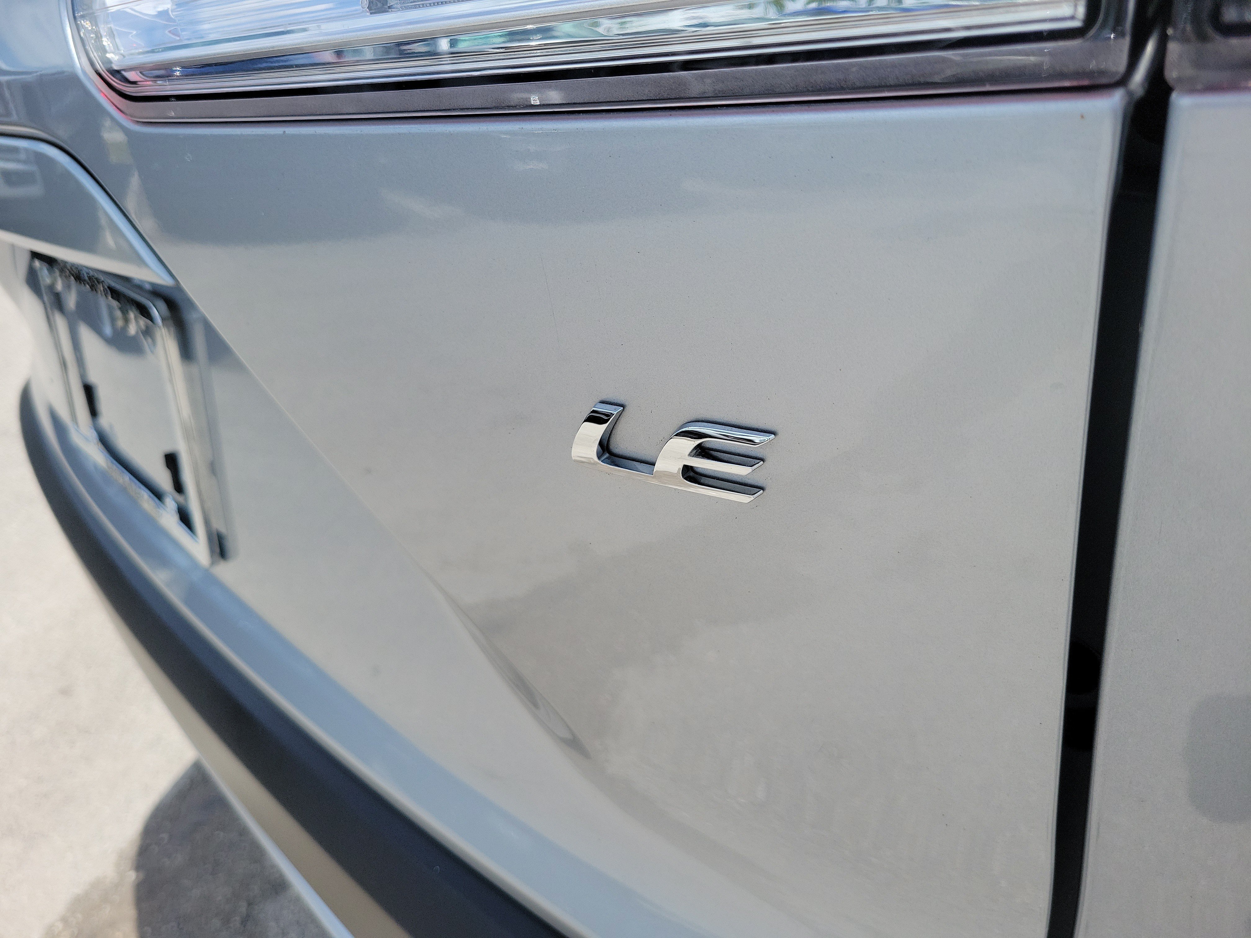 Used 2024 Toyota Corolla Cross LE w/ Moonroof Package FWD image 29