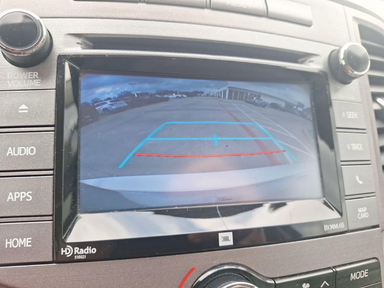 Used 2015 Toyota Venza XLE w/ XLE Premium Package image 25