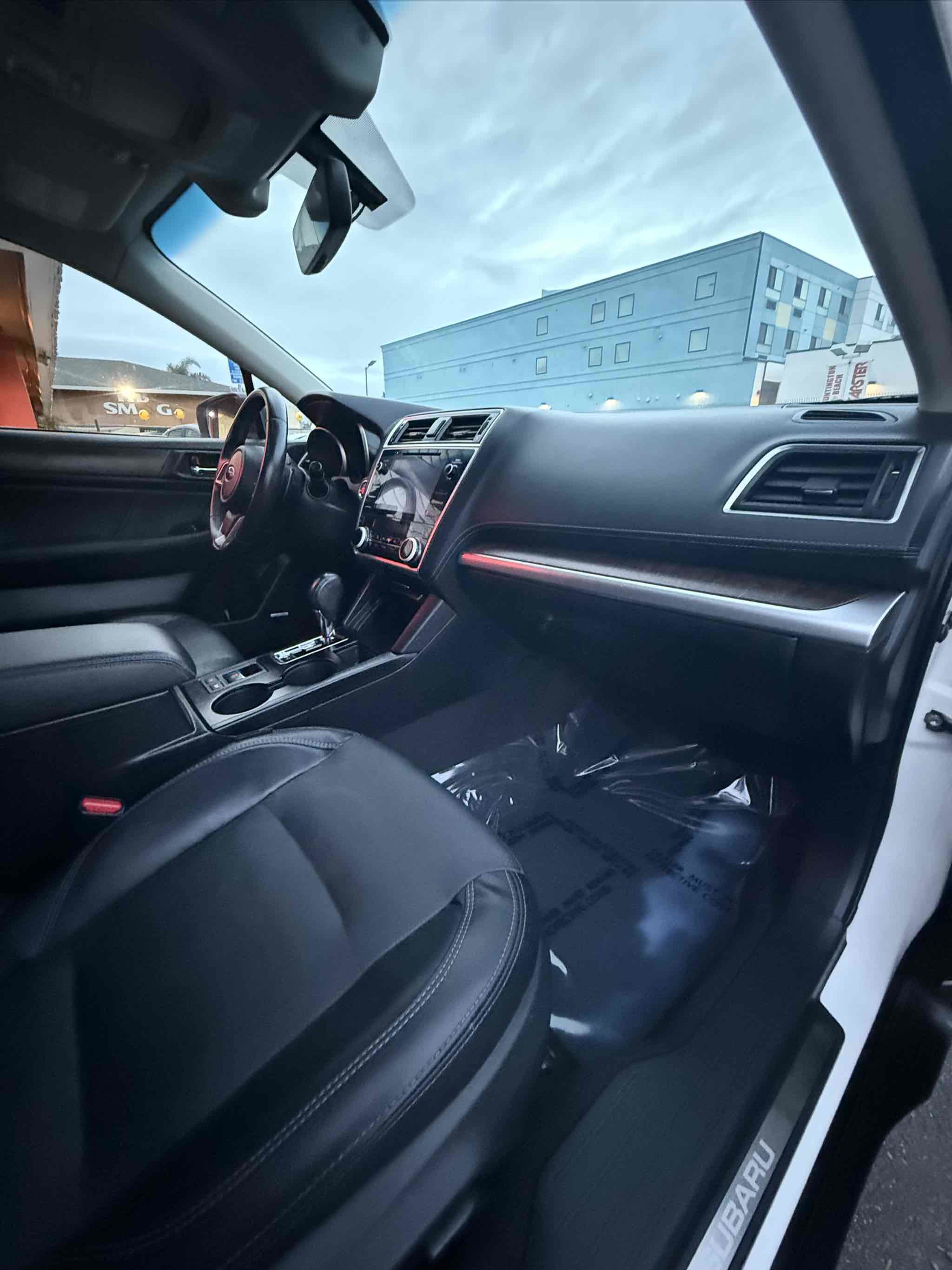 Used 2018 Subaru Outback 2.5i Limited image 46