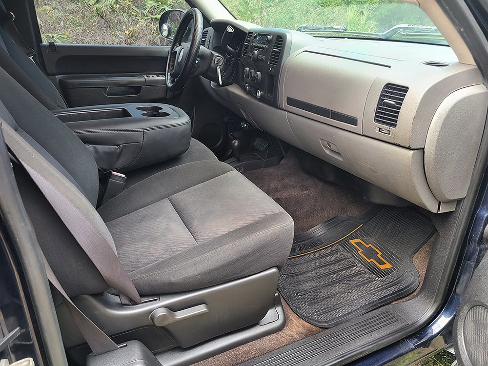 Used 2011 Chevrolet Silverado 1500 LS AWD/4WD image 10