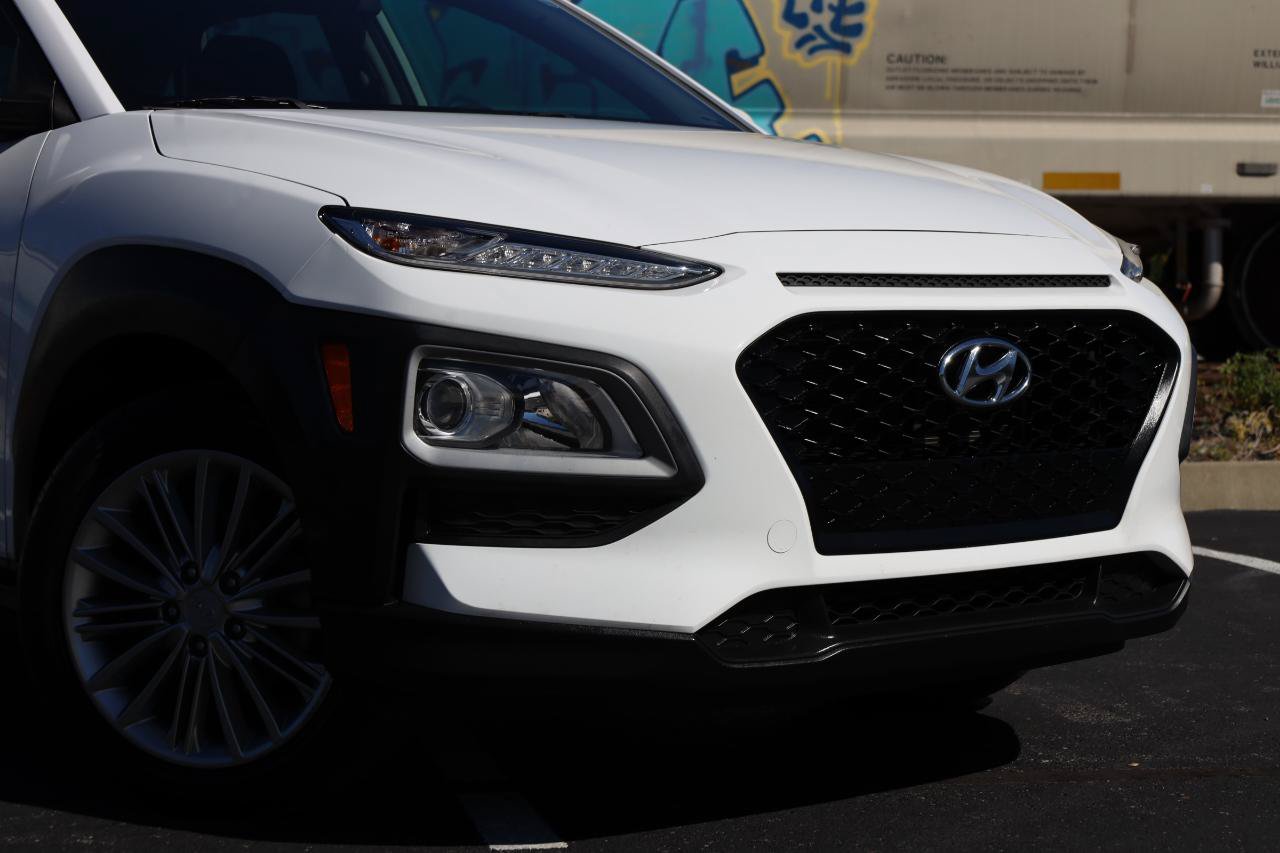 Used 2021 Hyundai Kona SEL FWD image 4