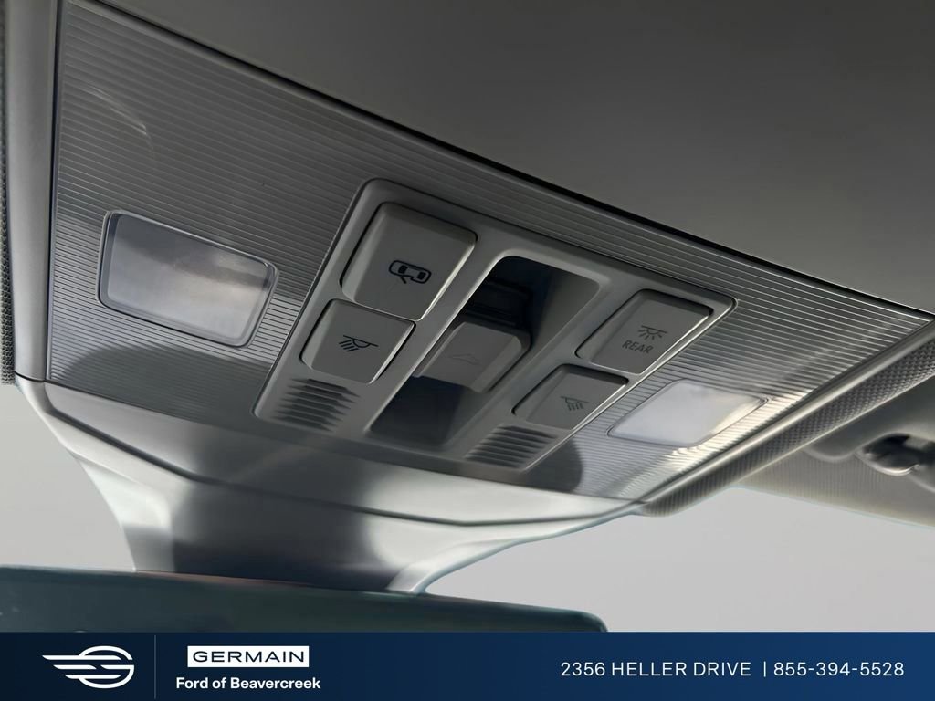 Used 2024 Volkswagen Jetta SE image 29