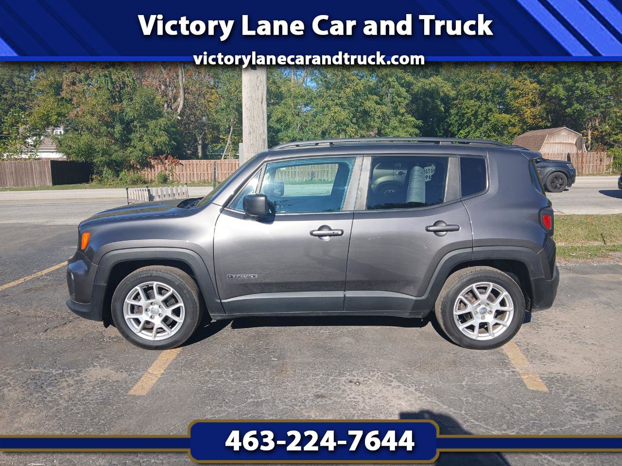 Used 2019 Jeep Renegade Latitude w/ Cold Weather Group image 1