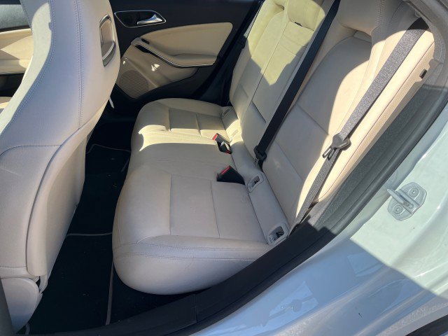 Used 2018 Mercedes-Benz CLA 250 image 14