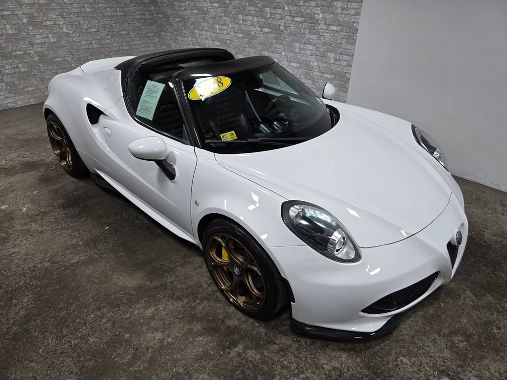 Used 2018 Alfa Romeo 4C Spider RWD image 56