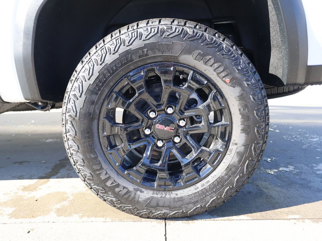 New 2026 GMC Canyon Elevation w/ Convenience Package image 40