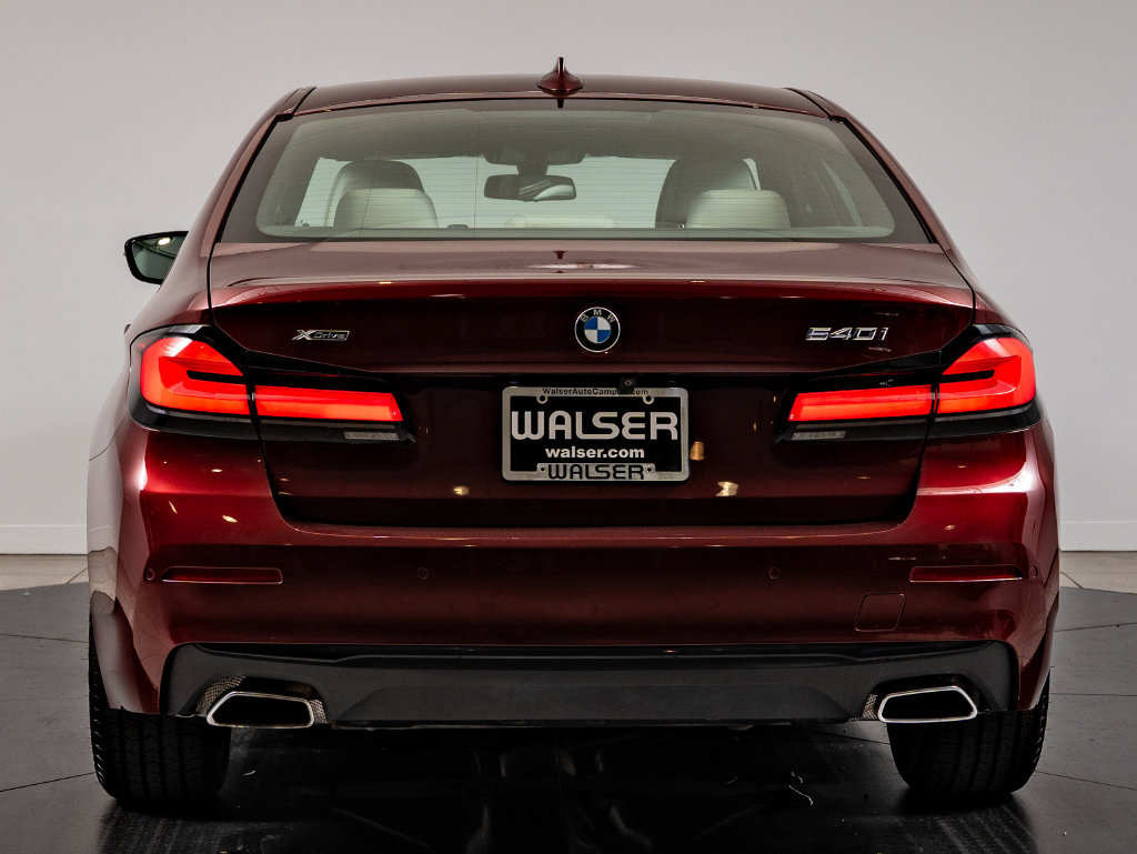 Used 2023 BMW 540i xDrive w/ Executive Package AWD/4WD image 7