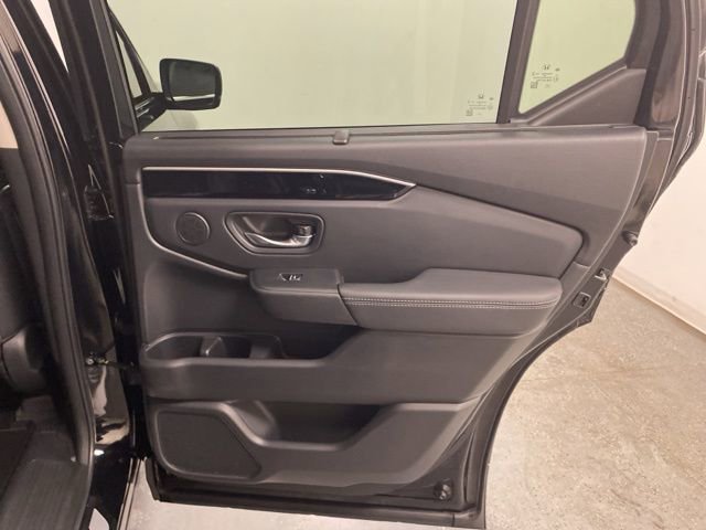 Used 2025 Honda Pilot EX-L image 26