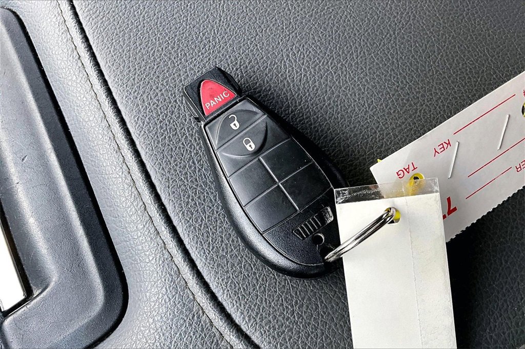 Certified 2017 RAM 1500 Classic SLT image 12