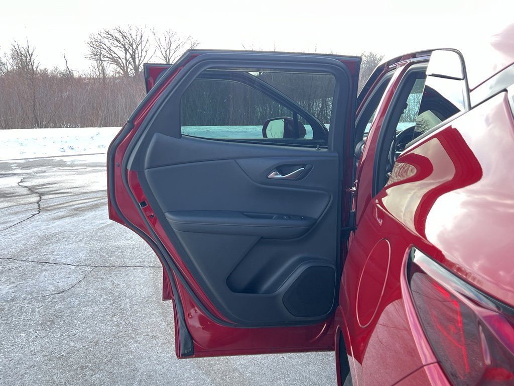 Used 2020 Chevrolet Blazer Premier w/ Driver Confidence II Package image 34