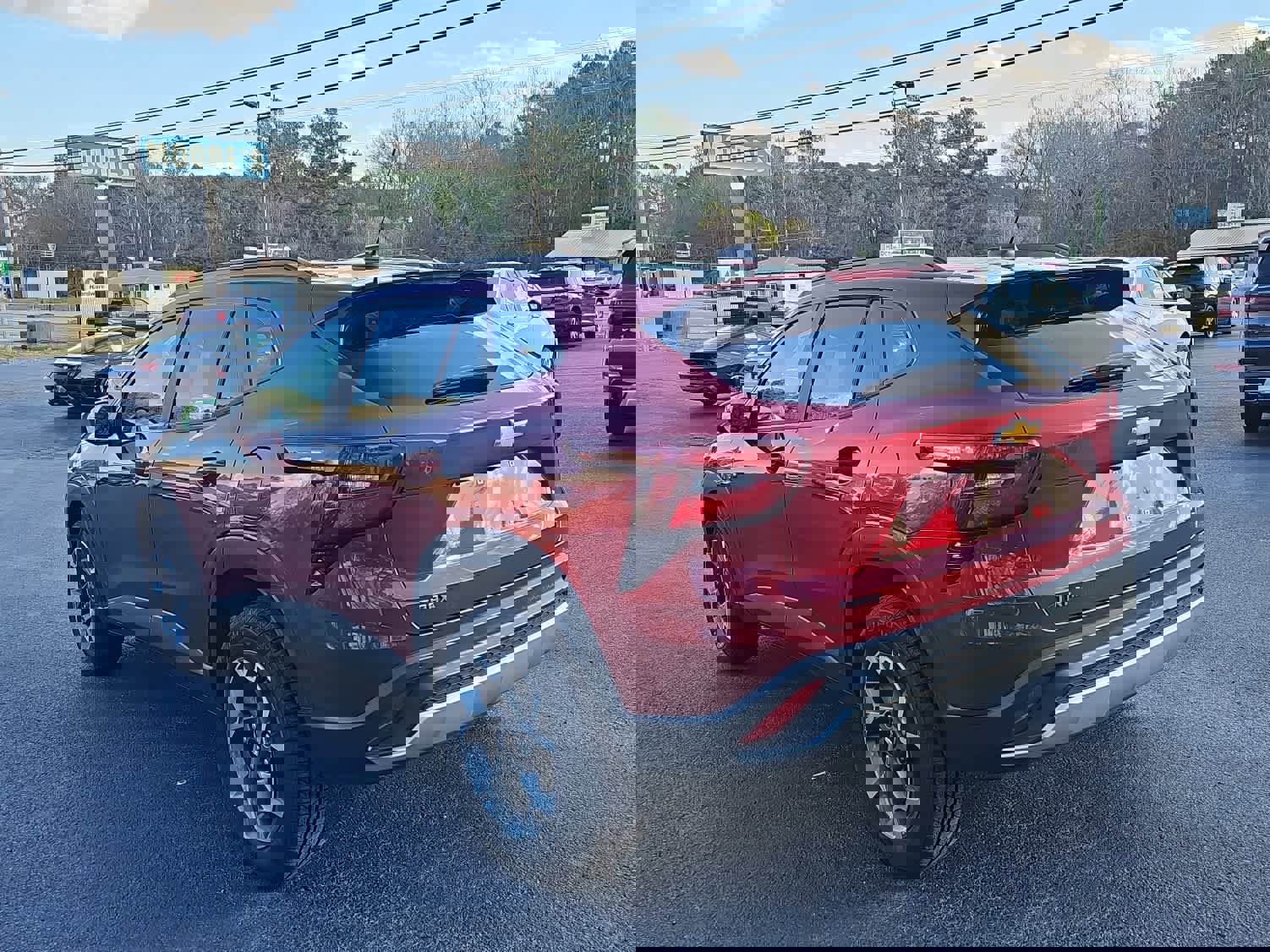 Used 2025 Chevrolet Trax LT w/ Driver Confidence Package image 5