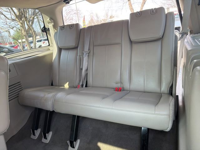 Used 2014 Ford Expedition Limited w/ Equipment Group 301A RWD image 14