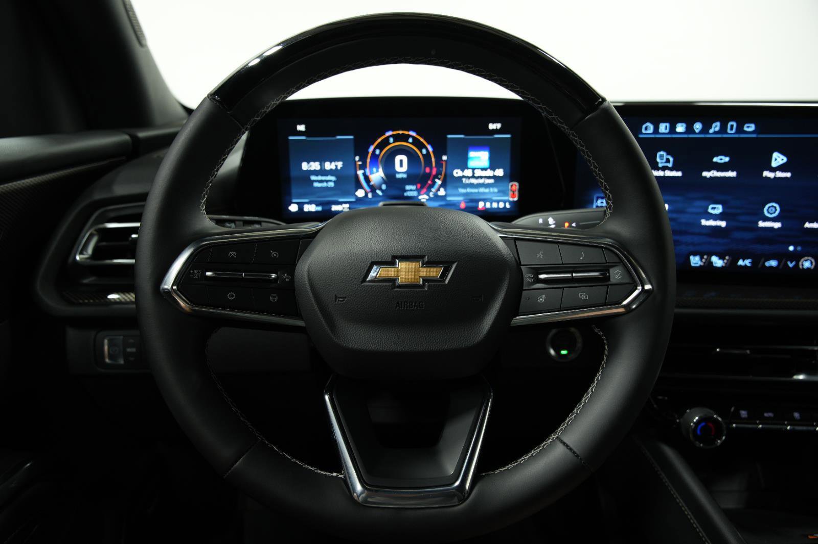 Used 2025 Chevrolet Traverse High Country w/ LPO, Floor Liner Package image 39