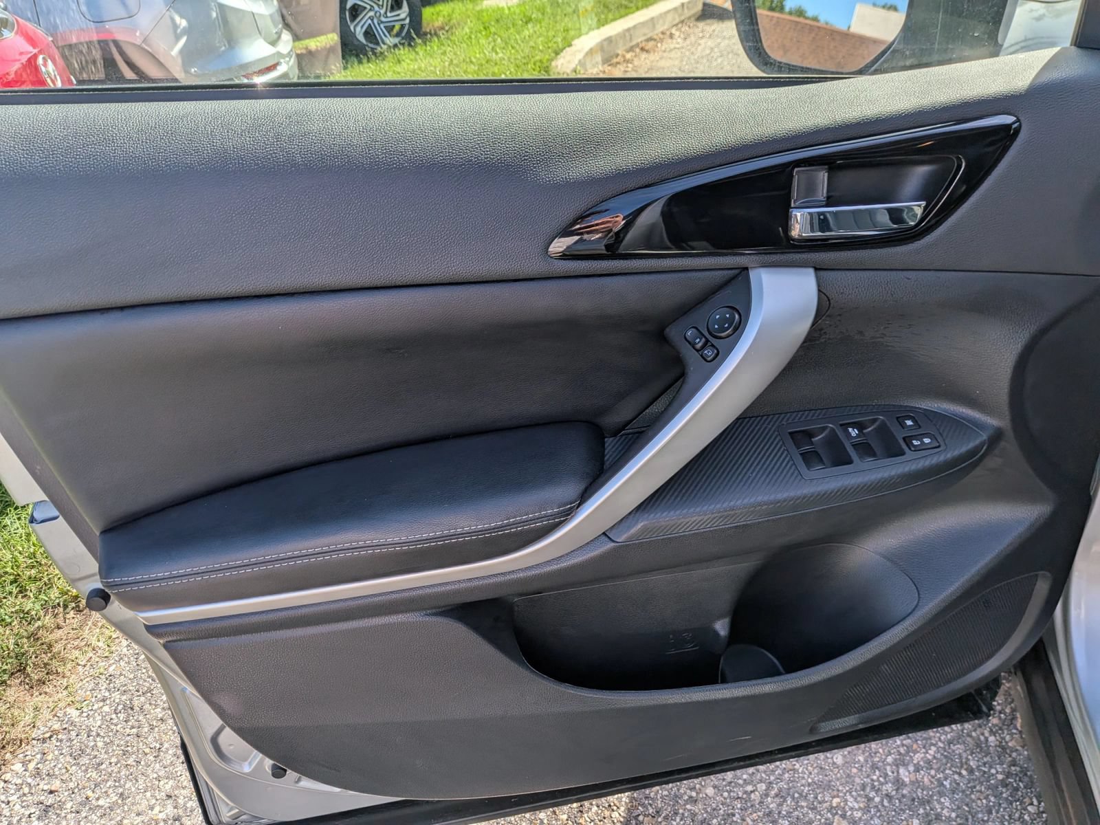 Used 2024 Mitsubishi Eclipse Cross SE AWD/4WD image 23