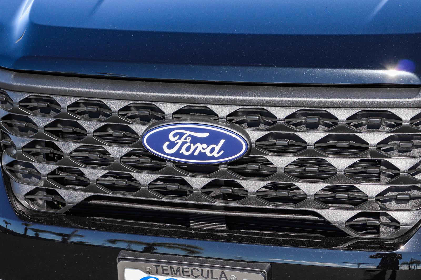 New 2026 Ford Maverick XLT w/ XLT Luxury Package FWD image 12