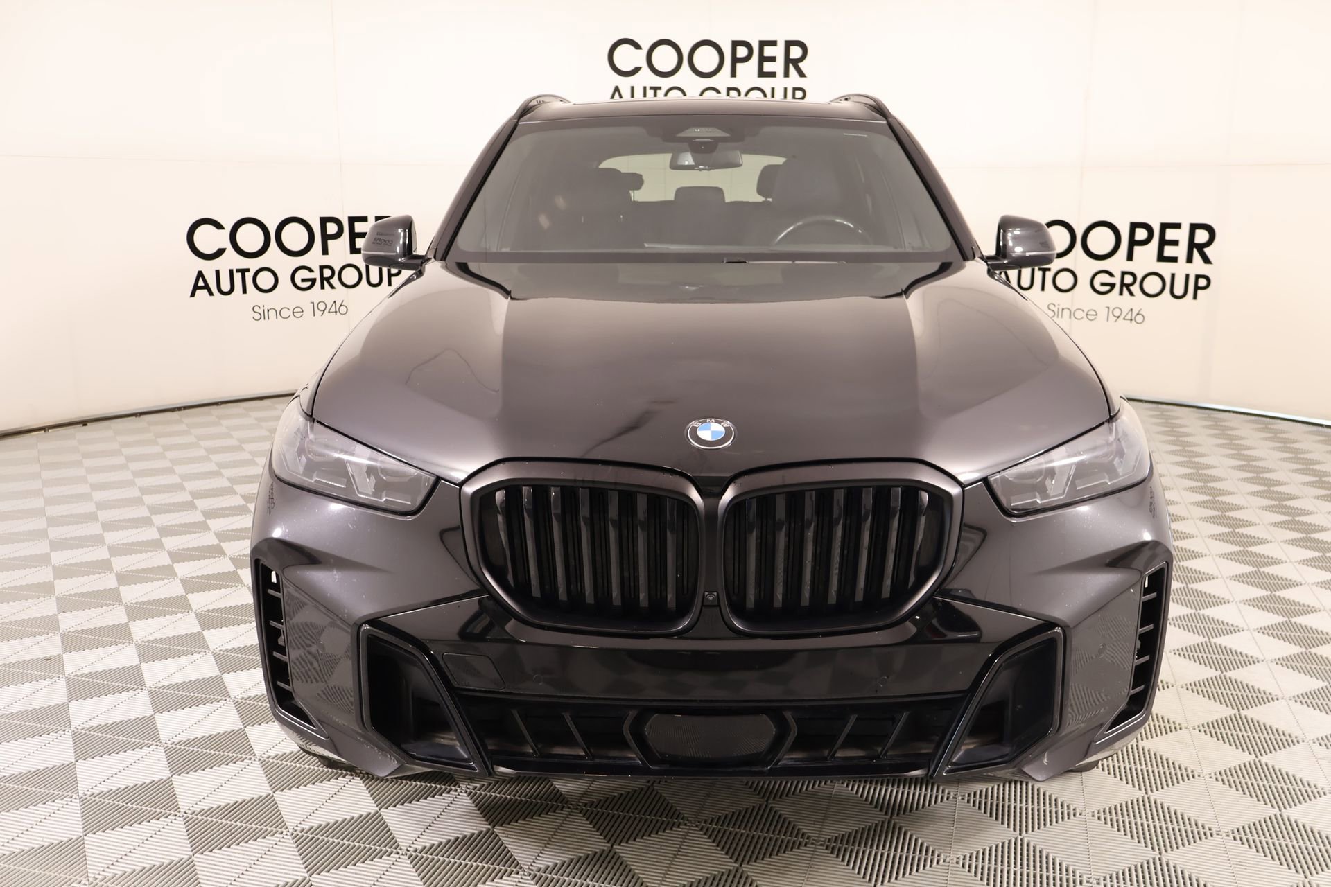 Used 2024 BMW X5 xDrive40i w/ Executive Package image 10