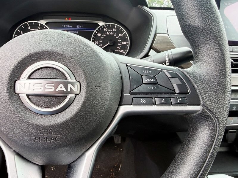 Used 2024 Nissan Altima 2.5 SV FWD image 23