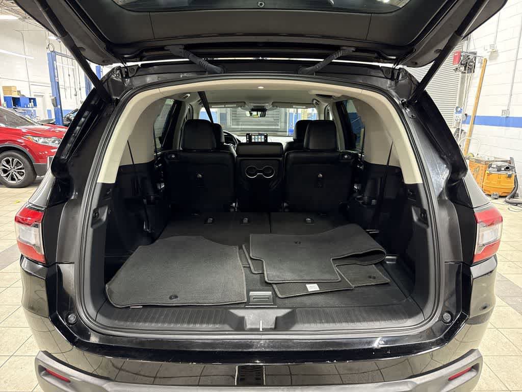 Used 2023 Honda Pilot EX-L image 11