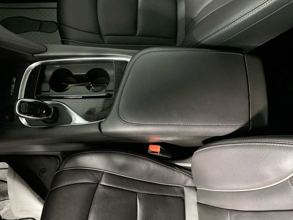 Used 2020 Buick Enclave Avenir w/ Avenir Technology Package image 20