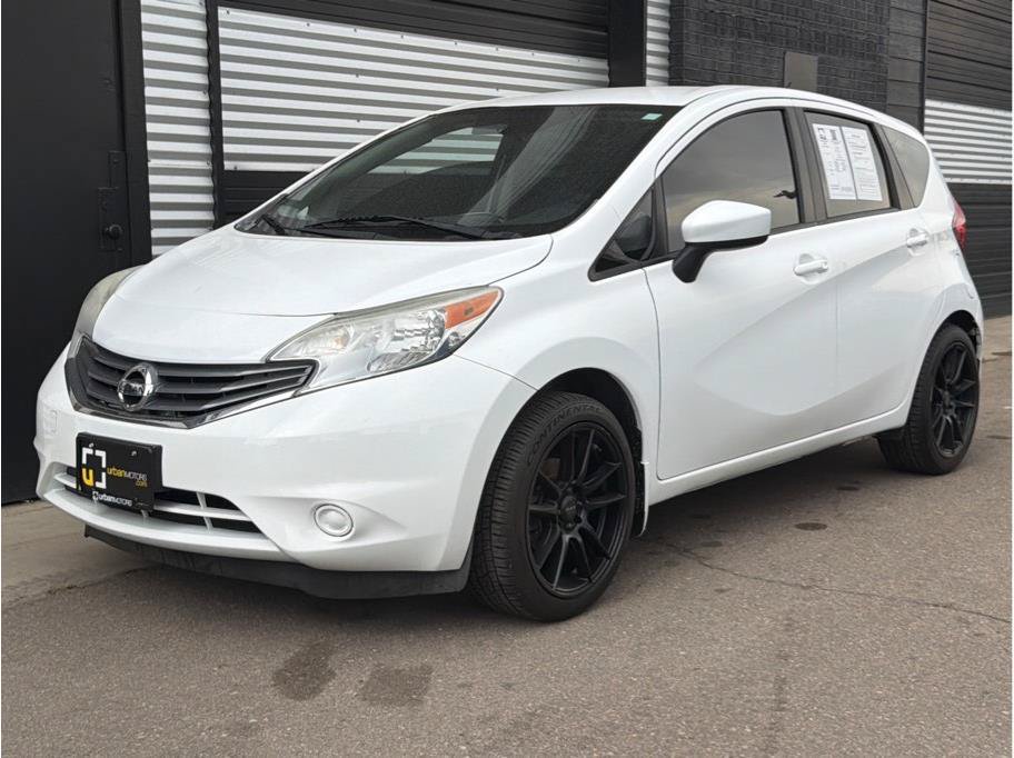 Used 2015 Nissan Versa Note SV FWD image 5