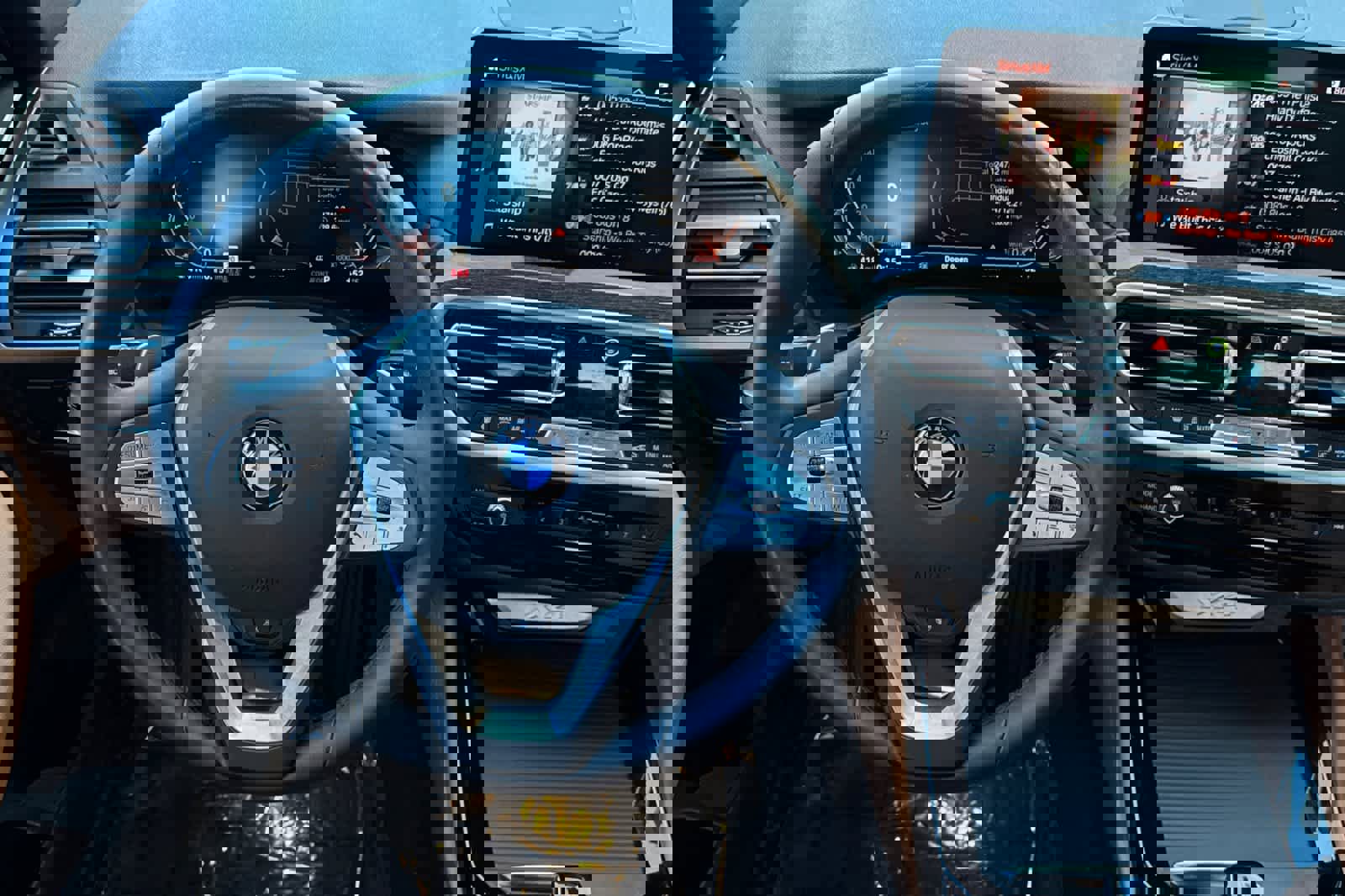 Used 2024 BMW X4 xDrive30i w/ Premium Package image 15