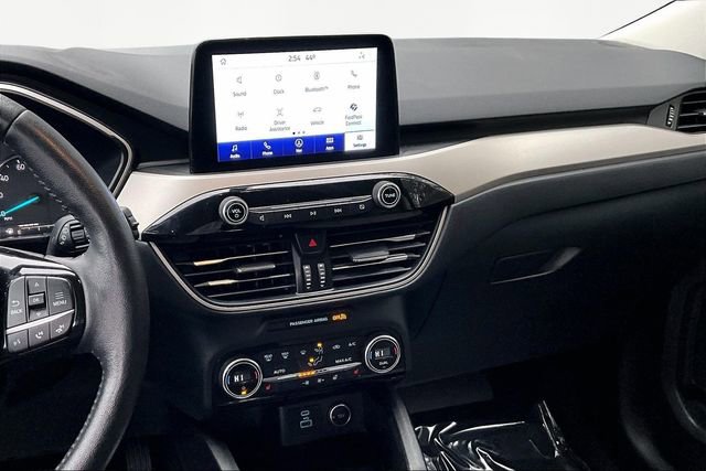 Used 2021 Ford Escape SE w/ Convenience Package image 9