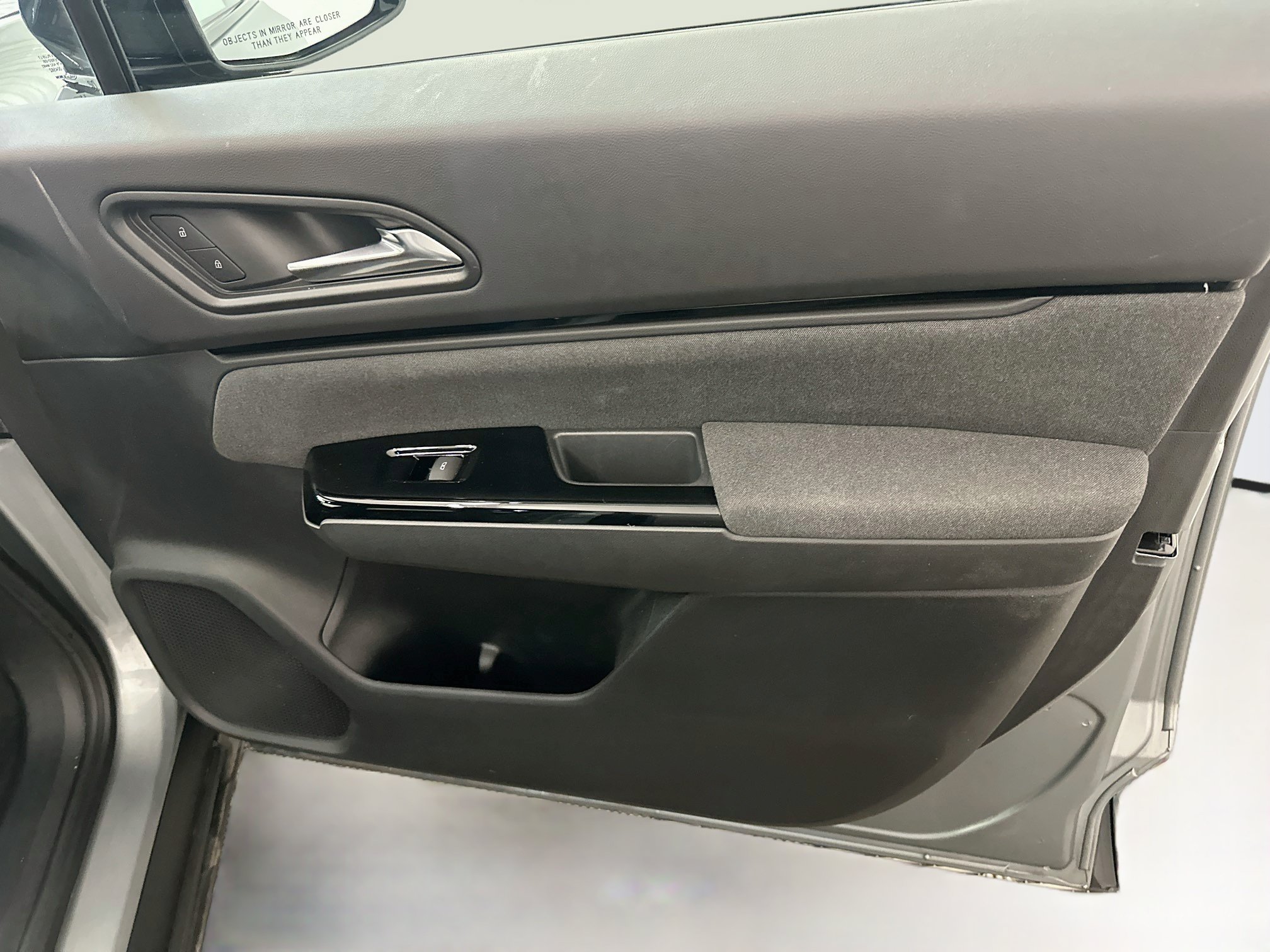 Used 2024 Honda Prologue EX image 33