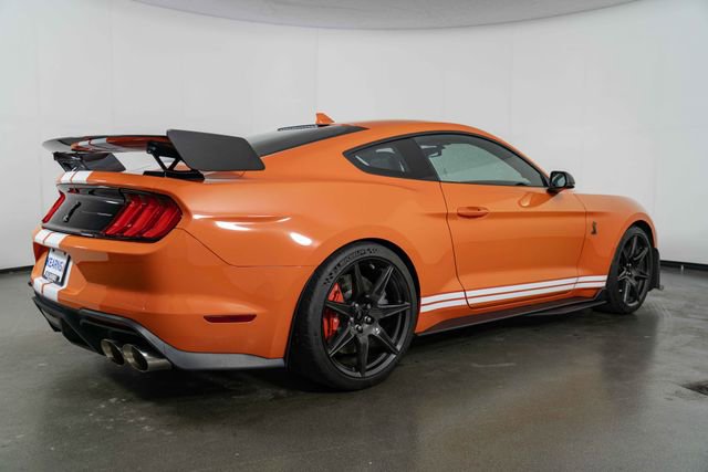 Used 2022 Ford Mustang Shelby GT500 w/ Carbon Fibre Track Pack RWD image 8